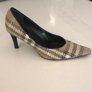 Burberry Heels Tweed Size 7